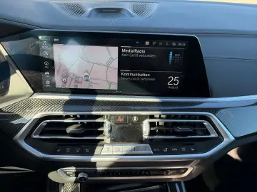 BMW X5 xDrive45e M Sport Hybrid Pano B&W Laser Head-