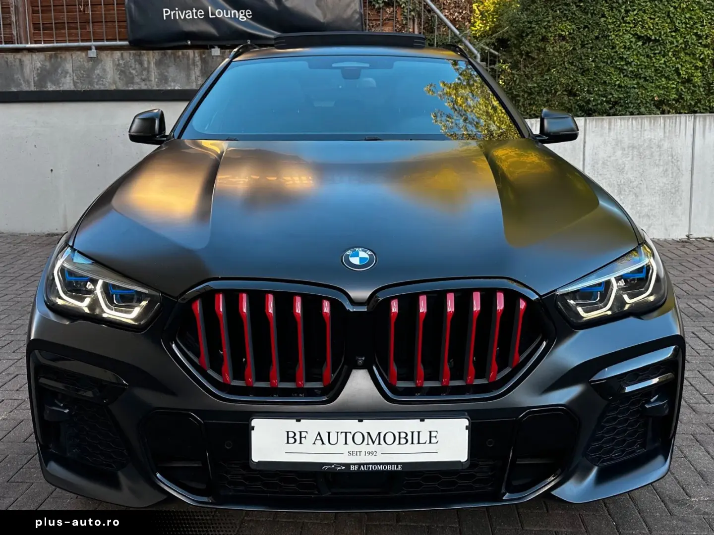BMW X6 xDr40d M Sport Black Vermilion Edition Frozen