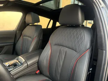 BMW X6 xDr40d M Sport Black Vermilion Edition Frozen