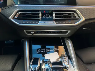BMW X6 xDr40d M Sport Black Vermilion Edition Frozen
