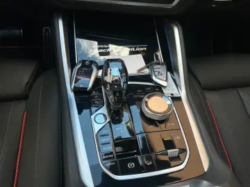 BMW X6 xDr40d M Sport Black Vermilion Edition Frozen