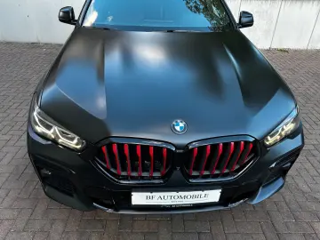 BMW X6 xDr40d M Sport Black Vermilion Edition Frozen