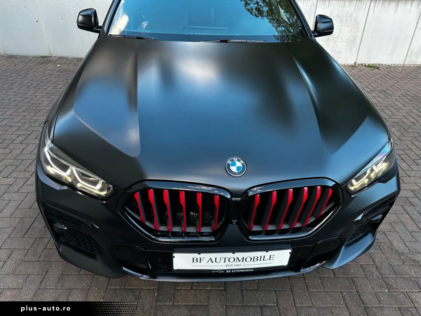 BMW X6 xDr40d M Sport Black Vermilion Edition Frozen
