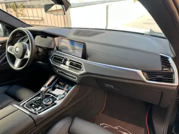 BMW X6 xDr40d M Sport Black Vermilion Edition Frozen