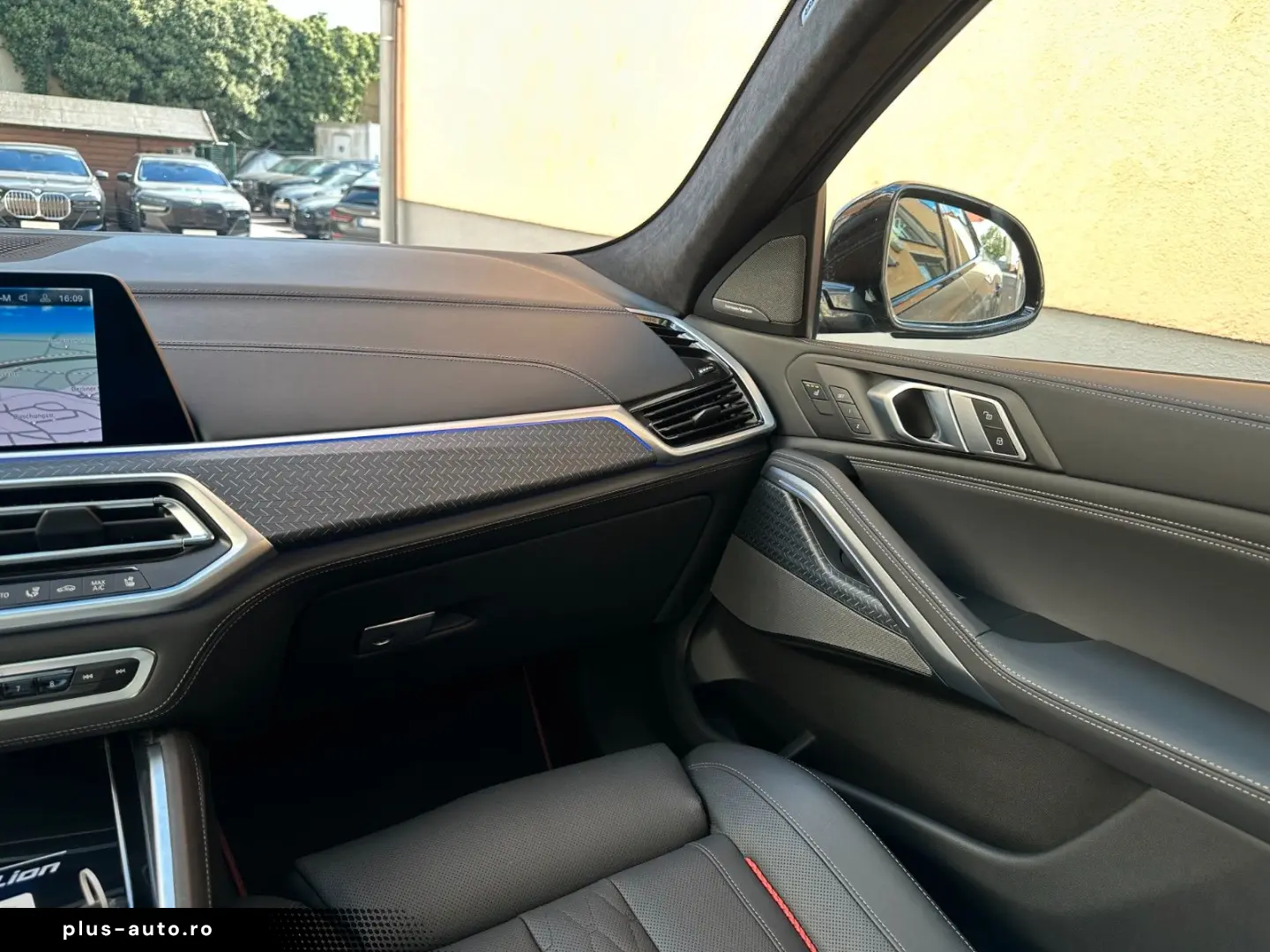 BMW X6 xDr40d M Sport Black Vermilion Edition Frozen