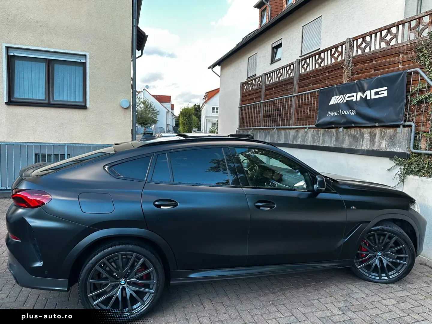 BMW X6 xDr40d M Sport Black Vermilion Edition Frozen
