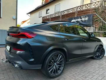 BMW X6 xDr40d M Sport Black Vermilion Edition Frozen