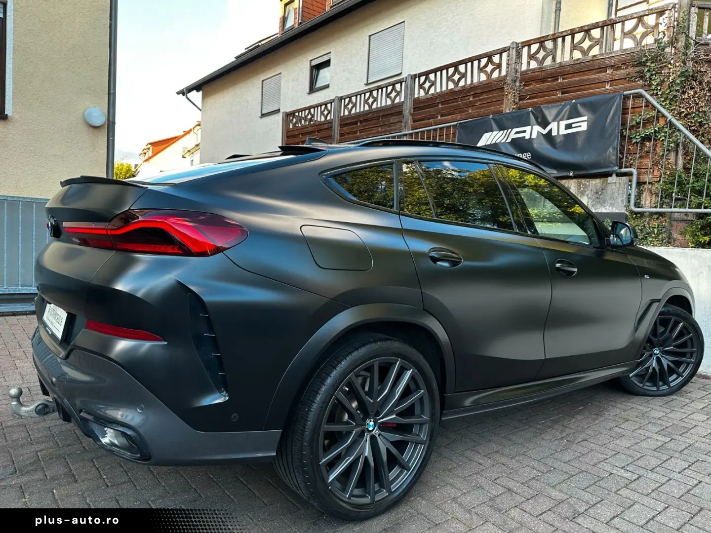 BMW X6 xDr40d M Sport Black Vermilion Edition Frozen