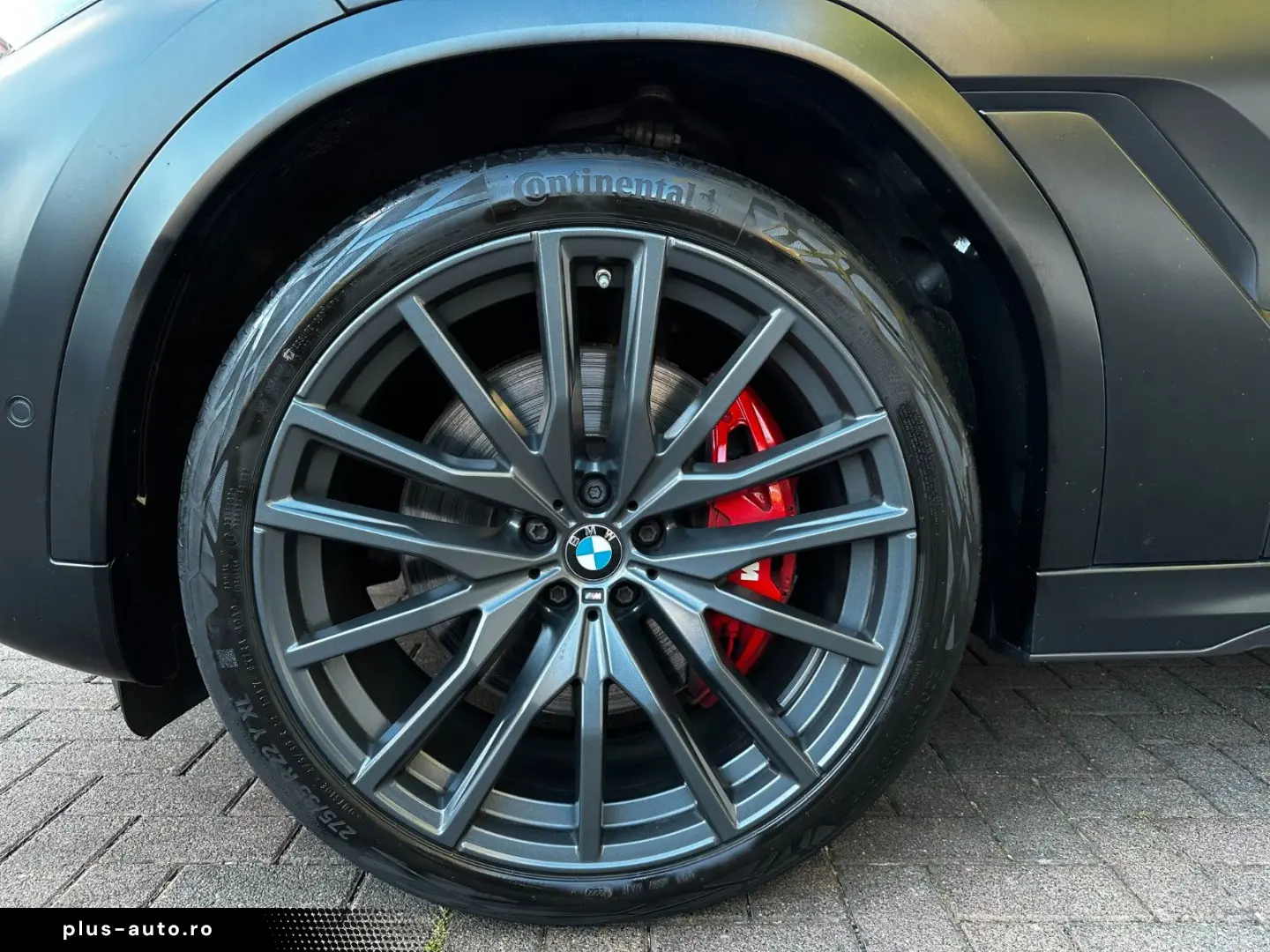 BMW X6 xDr40d M Sport Black Vermilion Edition Frozen
