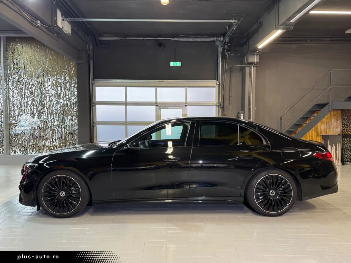 MERCEDES-BENZ E 300e Limousine AMG Line Adv. LED~KAM&hellip;