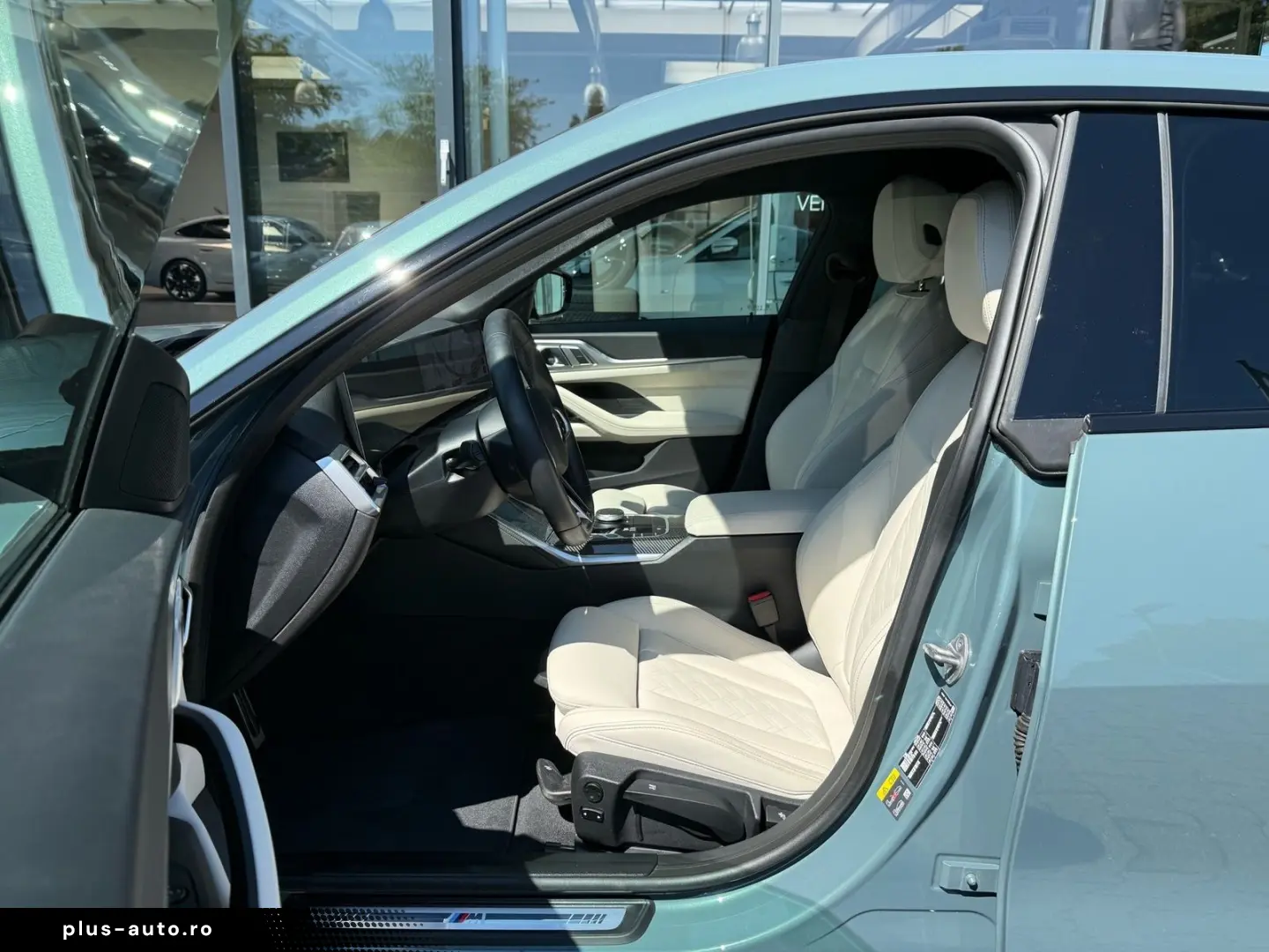 BMW i4 xDrive40 M Sport   CarbonInt. Stop&Go AHK