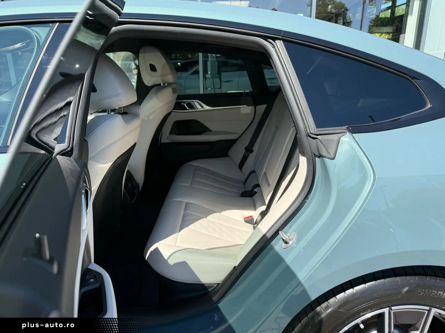 BMW i4 xDrive40 M Sport   CarbonInt. Stop&Go AHK