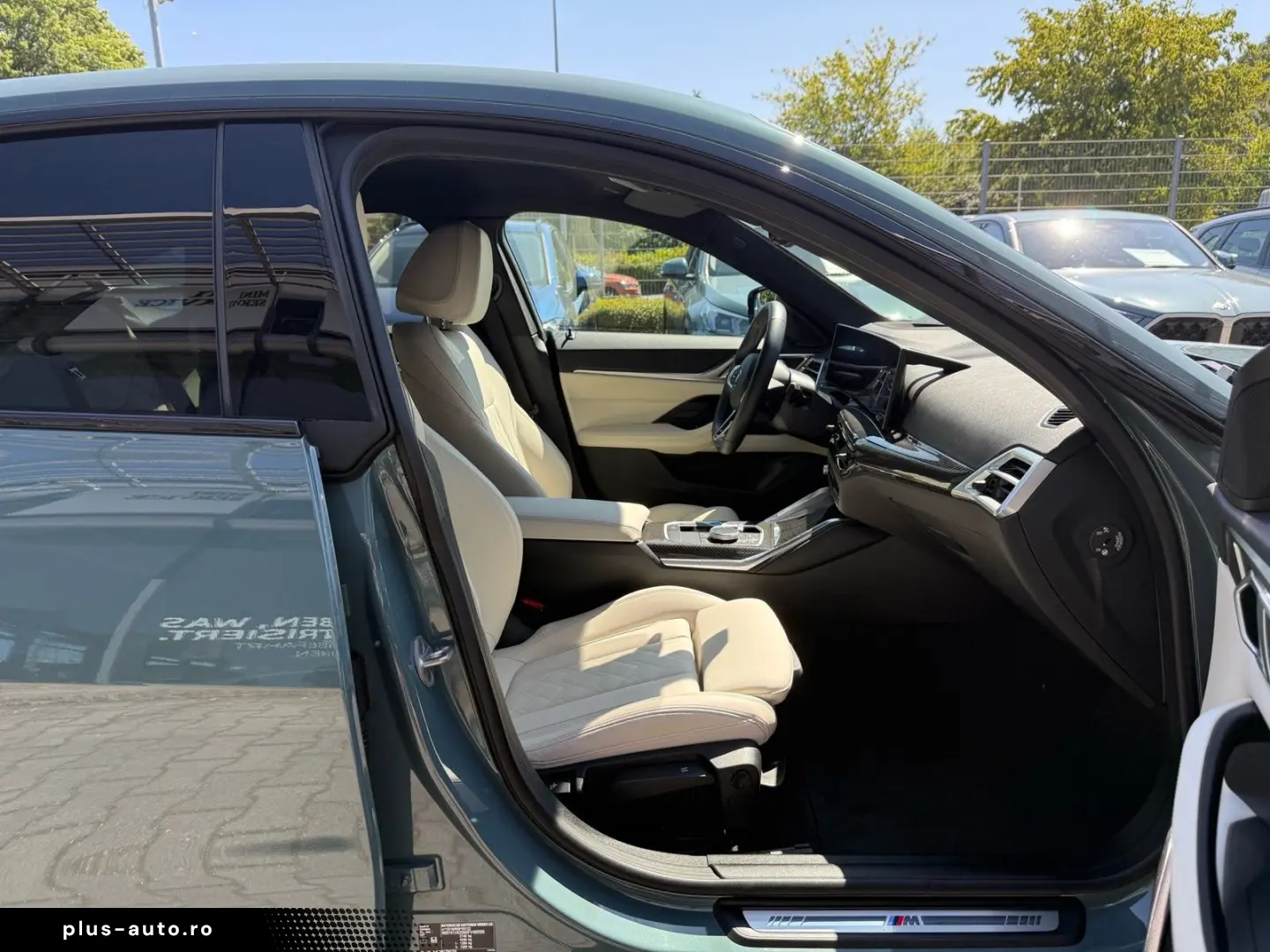 BMW i4 xDrive40 M Sport   CarbonInt. Stop&Go AHK