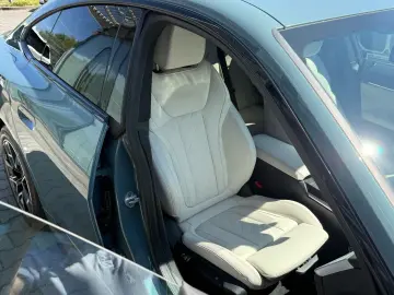 BMW i4 xDrive40 M Sport   CarbonInt. Stop&Go AHK