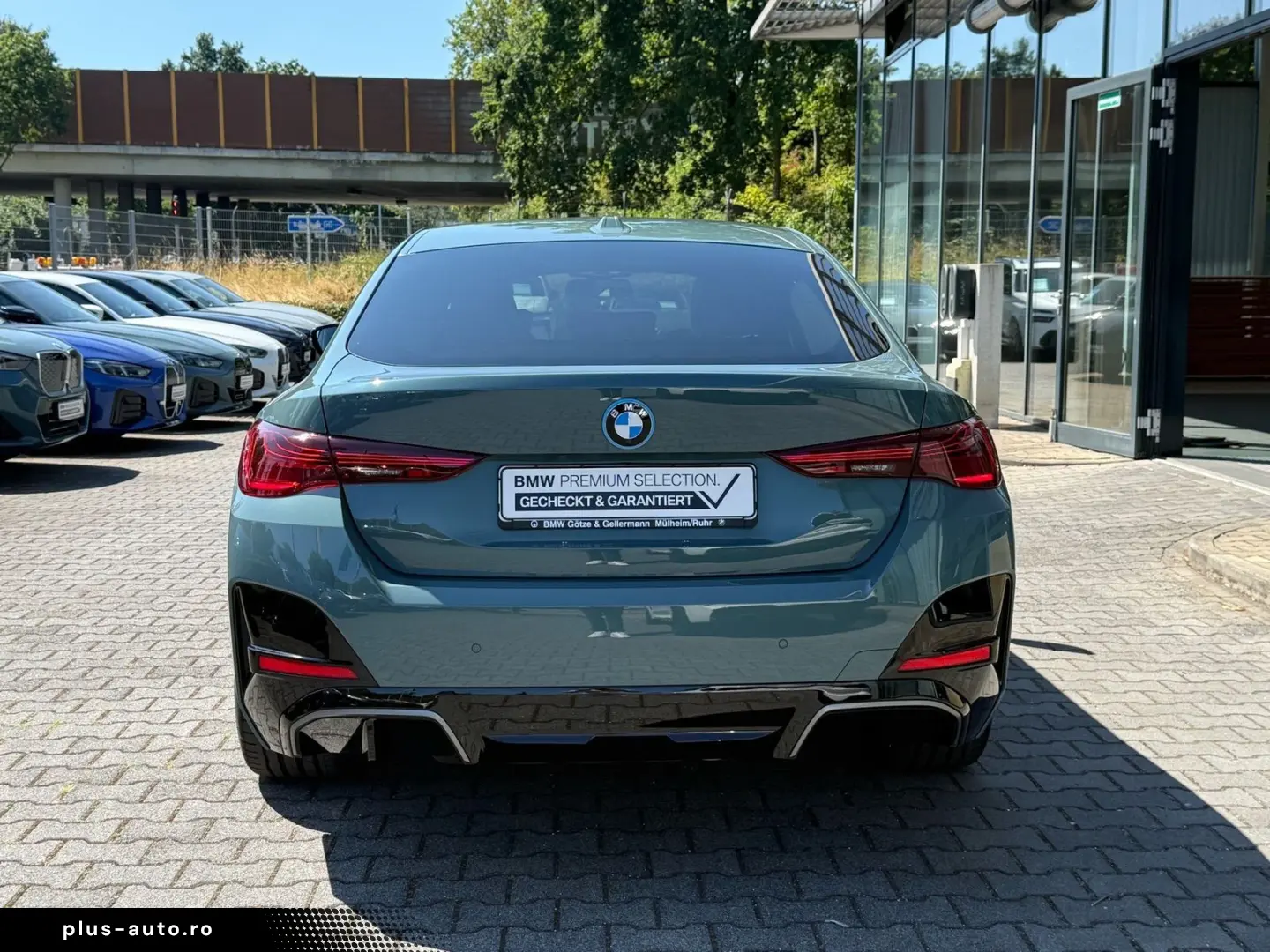 BMW i4 xDrive40 M Sport   CarbonInt. Stop&Go AHK