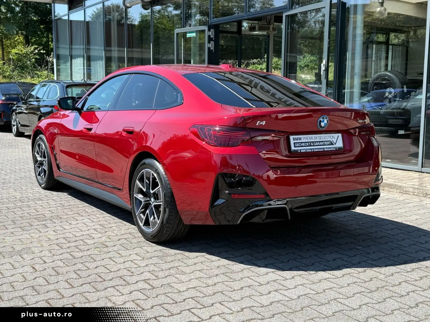 BMW i4 eDrive40 M Sport   Schiebedach Stop&Go H&K