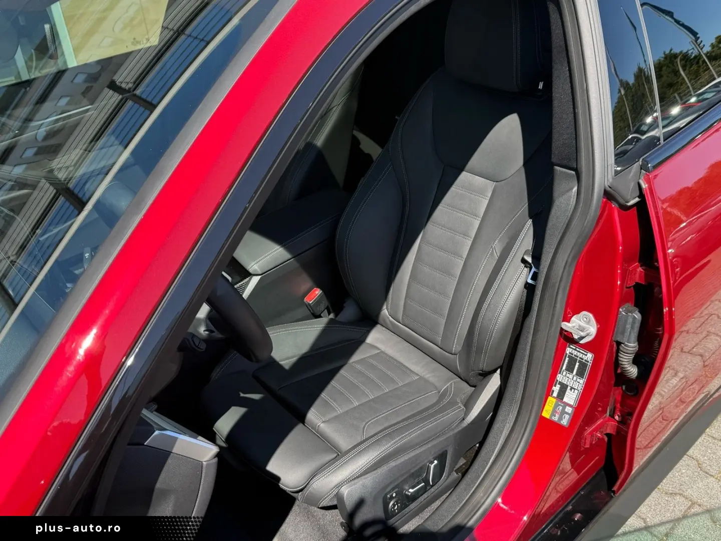 BMW i4 eDrive40 M Sport   Schiebedach Stop&Go H&K