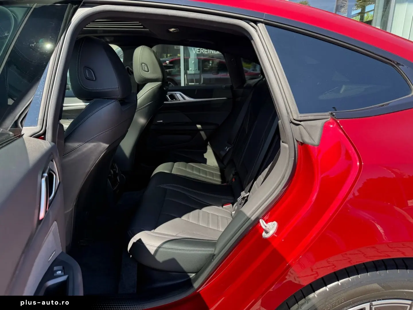 BMW i4 eDrive40 M Sport   Schiebedach Stop&Go H&K