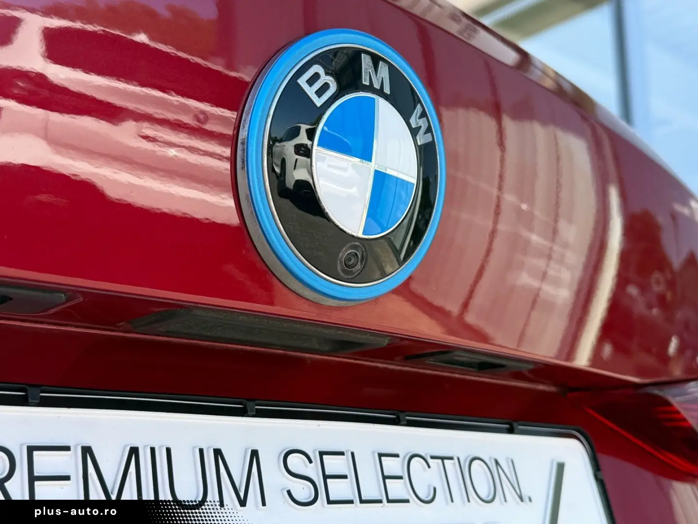 BMW i4 eDrive40 M Sport   Schiebedach Stop&Go H&K