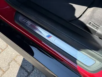 BMW i4 eDrive40 M Sport   Schiebedach Stop&Go H&K
