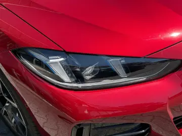 BMW i4 eDrive40 M Sport   Schiebedach Stop&Go H&K