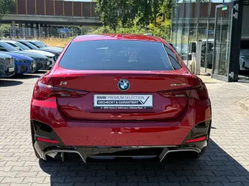 BMW i4 eDrive40 M Sport   Schiebedach Stop&Go H&K