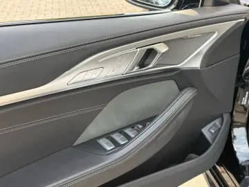 BMW M850i xDrive Cabrio M Sport   Aktivlenk. Stop&Go