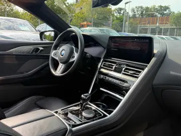 BMW M850i xDrive Cabrio M Sport   Aktivlenk. Stop&Go