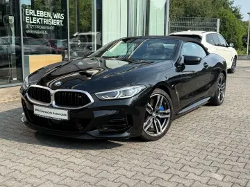 BMW M850i xDrive Cabrio M Sport   Aktivlenk. Stop&Go