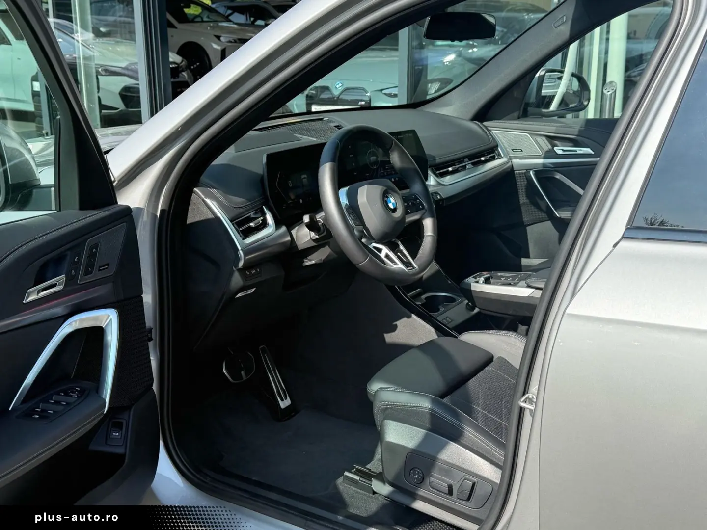 BMW X1 xDrive23i M Sport HeadUp Stop&Go HarmanKardon
