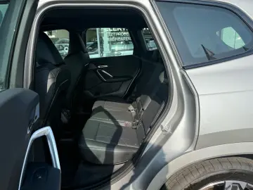 BMW X1 xDrive23i M Sport HeadUp Stop&Go HarmanKardon