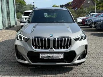 BMW X1 xDrive23i M Sport HeadUp Stop&Go HarmanKardon
