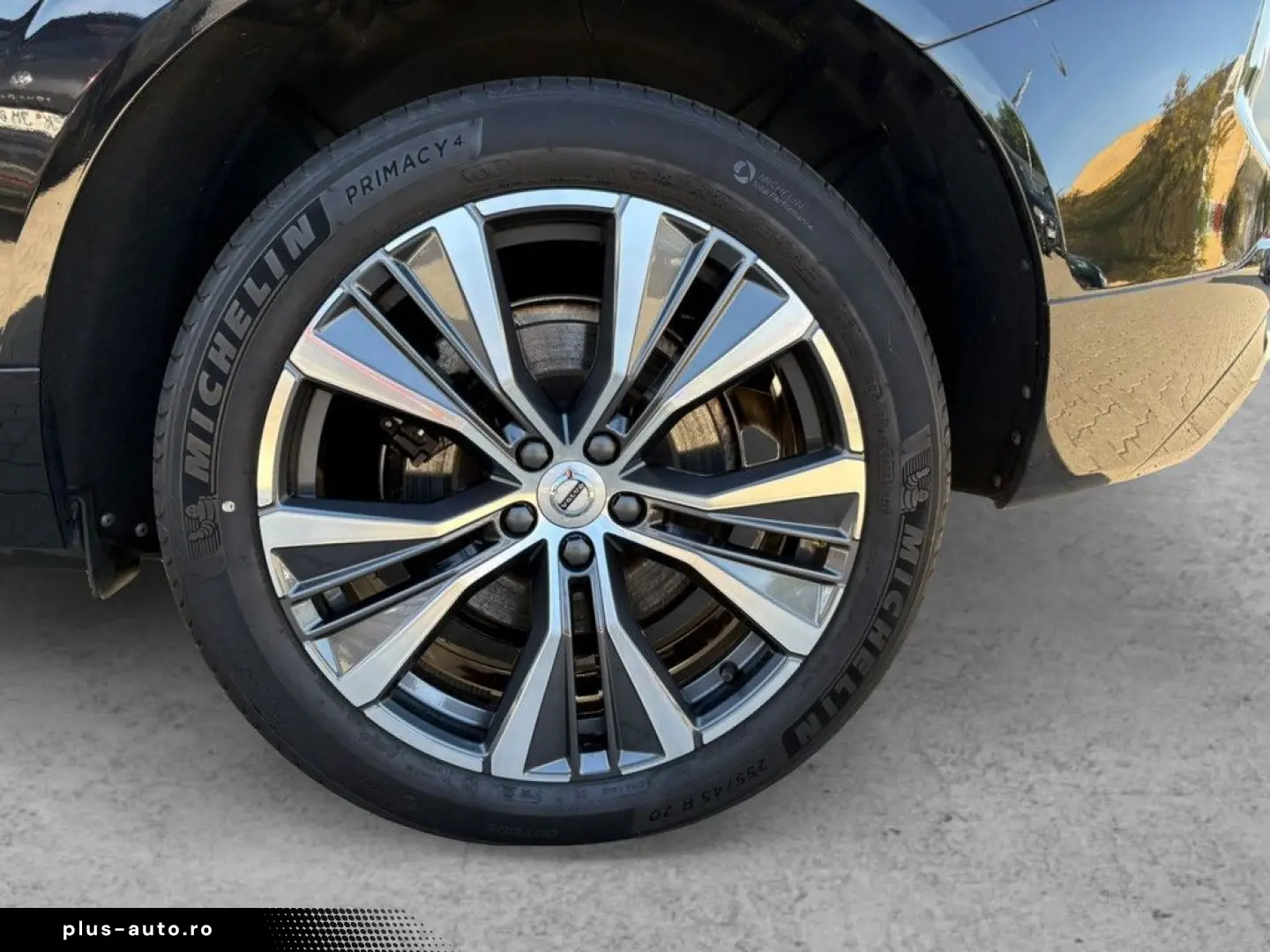 VOLVO XC60 T8 Inscription Recharge Plug-In Hybrid AWD