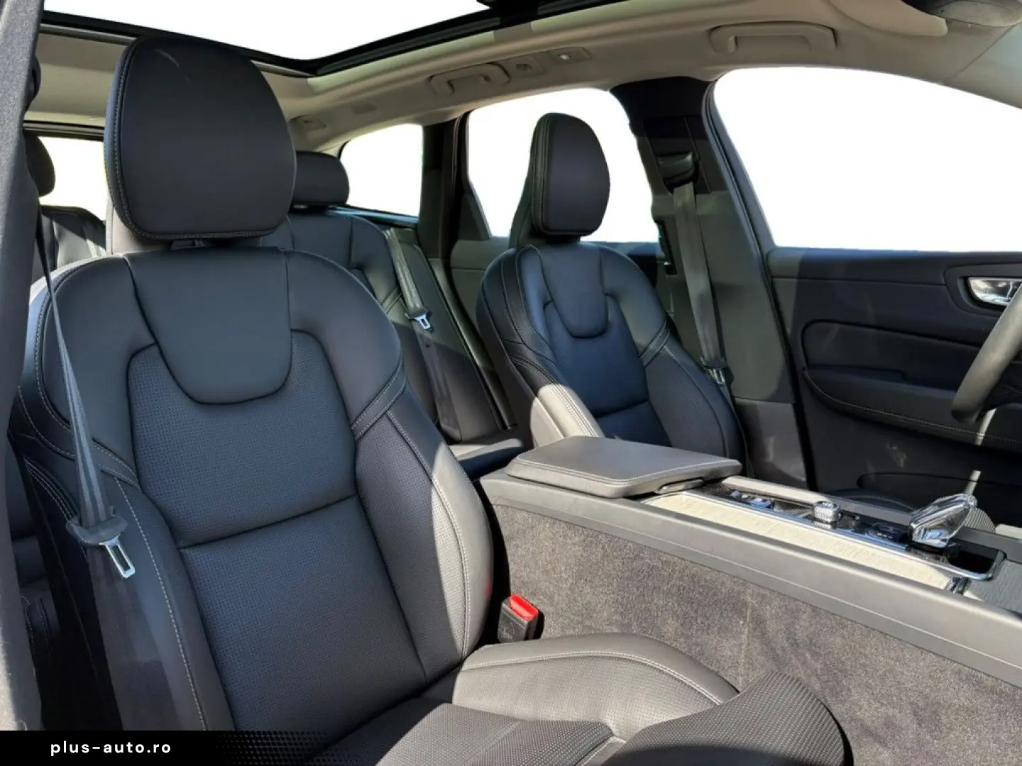 VOLVO XC60 T8 Inscription Recharge Plug-In Hybrid AWD