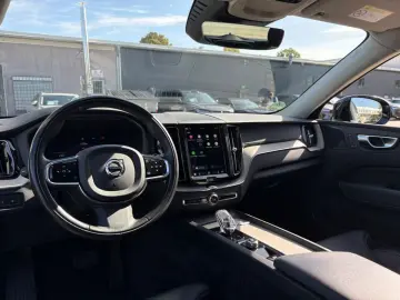 VOLVO XC60 T8 Inscription Recharge Plug-In Hybrid AWD
