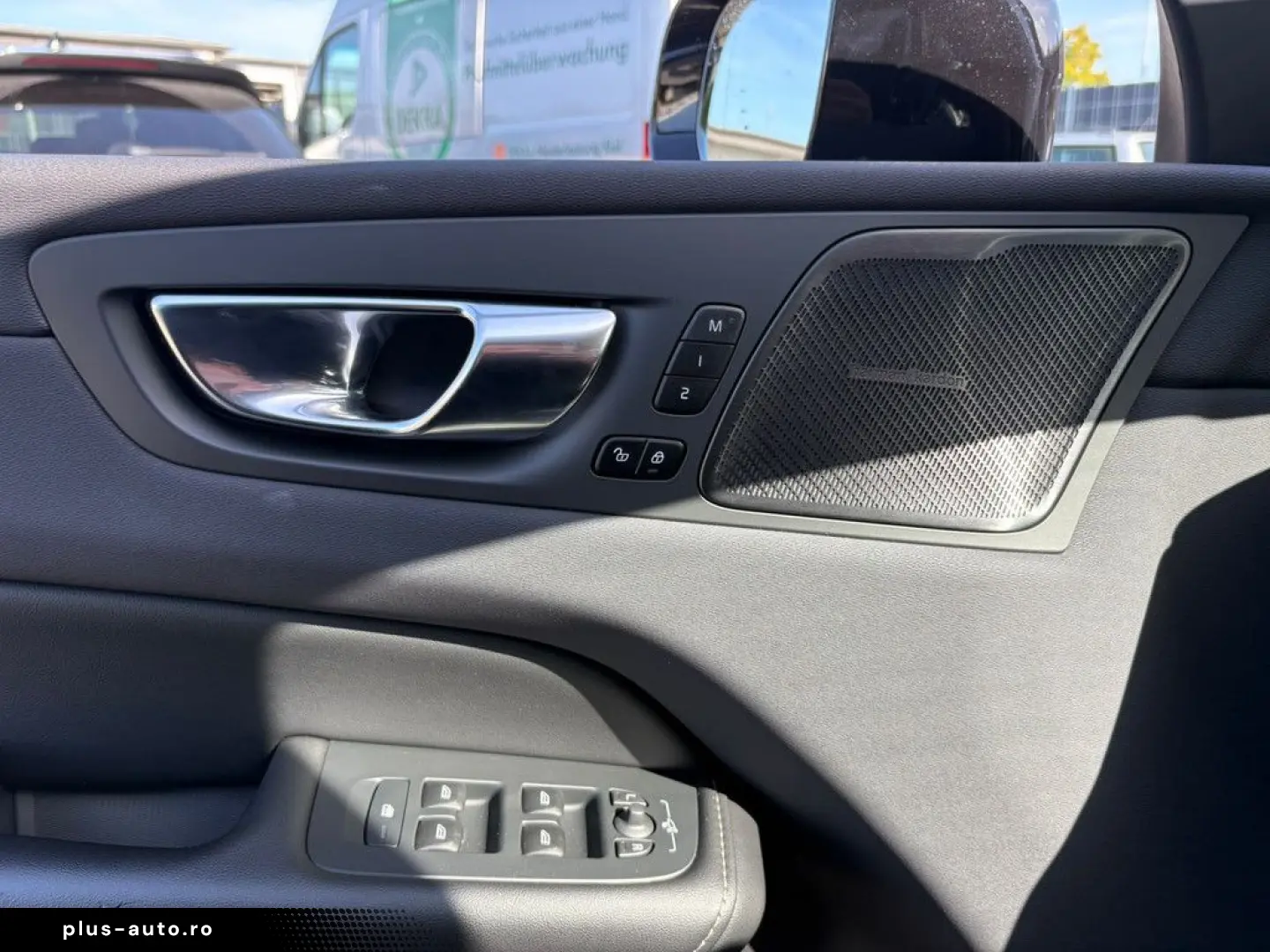 VOLVO XC60 T8 Inscription Recharge Plug-In Hybrid AWD