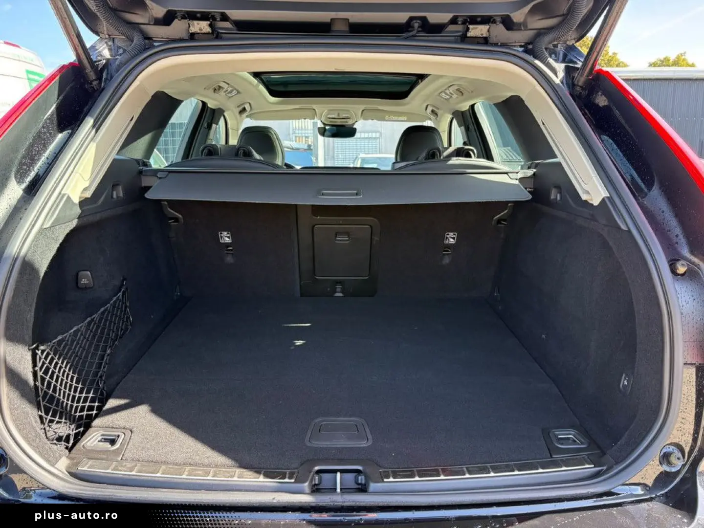 VOLVO XC60 T8 Inscription Recharge Plug-In Hybrid AWD