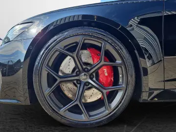 AUDI RS6 Avant 4.0 TFSI Quattro Performance NaviPlus Pano