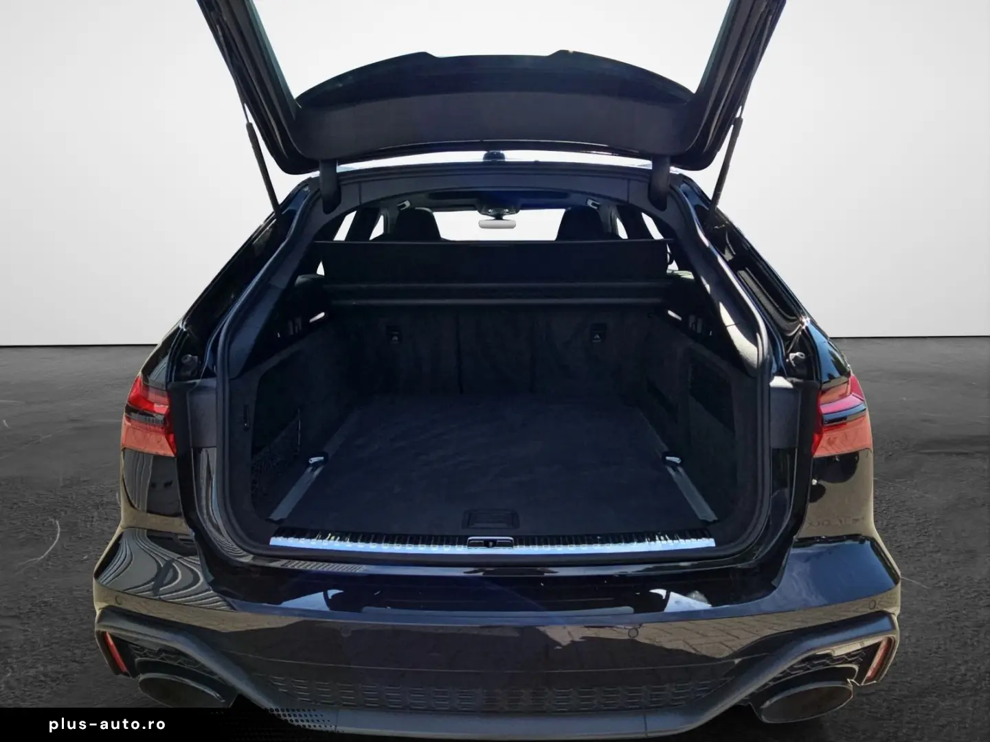AUDI RS6 Avant 4.0 TFSI Quattro Performance NaviPlus Pano