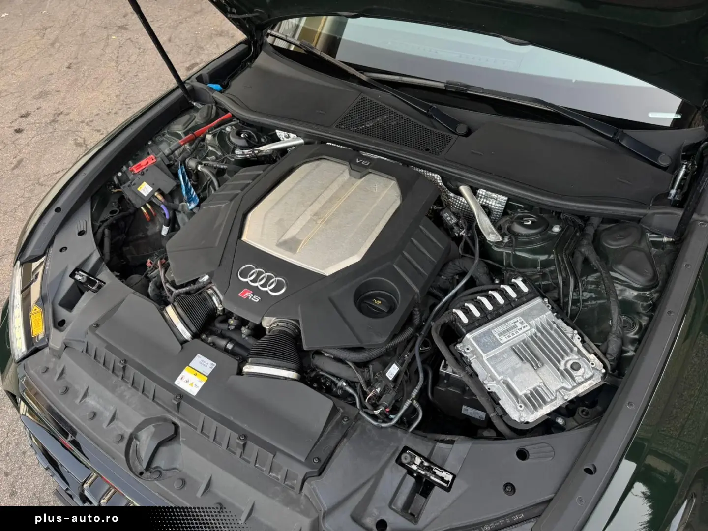 AUDI RS6 Avant 280 kmh AirSuspension B&O