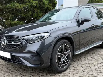 MERCEDES-BENZ GLC 220d AMG Line Advanced AHK SHZ 360