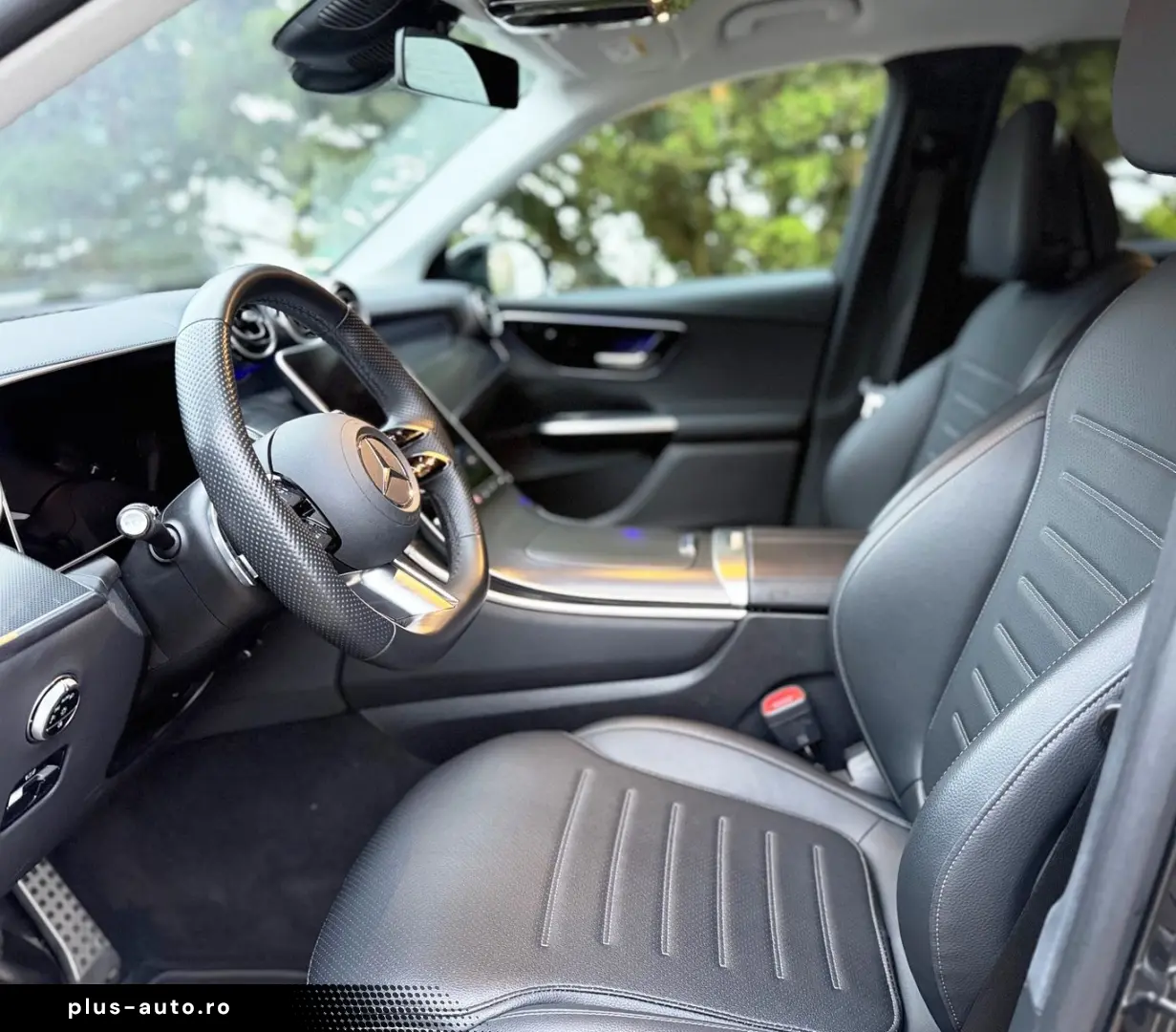 MERCEDES-BENZ GLC 220d AMG Line Advanced AHK SHZ 360