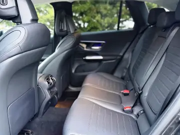 MERCEDES-BENZ GLC 220d AMG Line Advanced AHK SHZ 360