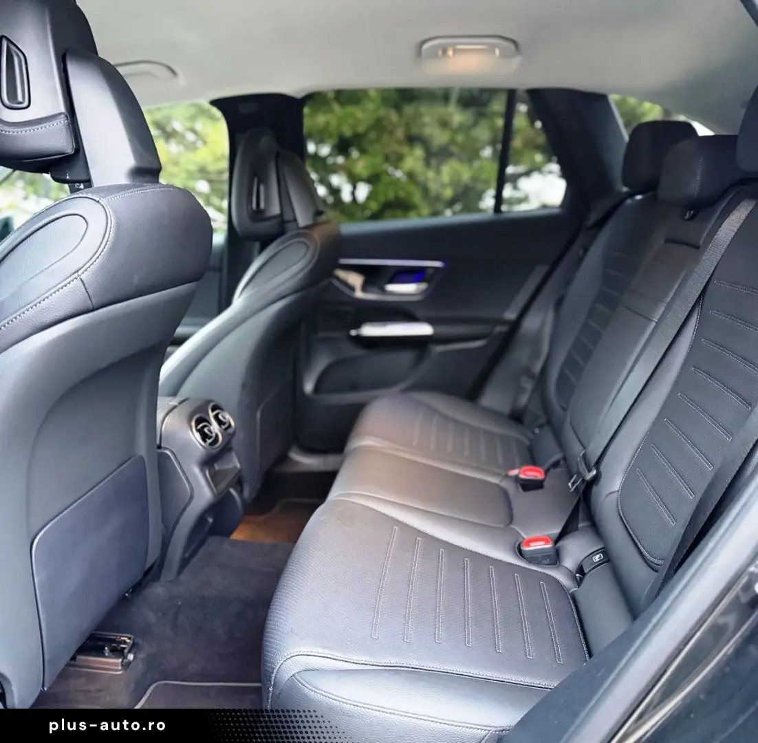 MERCEDES-BENZ GLC 220d AMG Line Advanced AHK SHZ 360