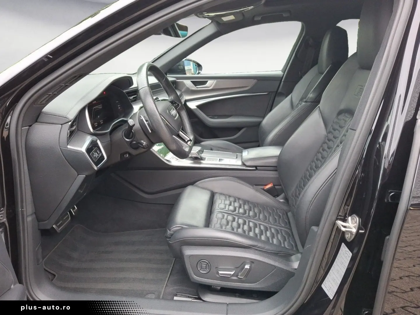 AUDI RS 6 Avant 441(600) kW(PS) tiptroni