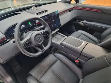 ZEEKR 7X 646 AWD Privilege - IN STOC !!
