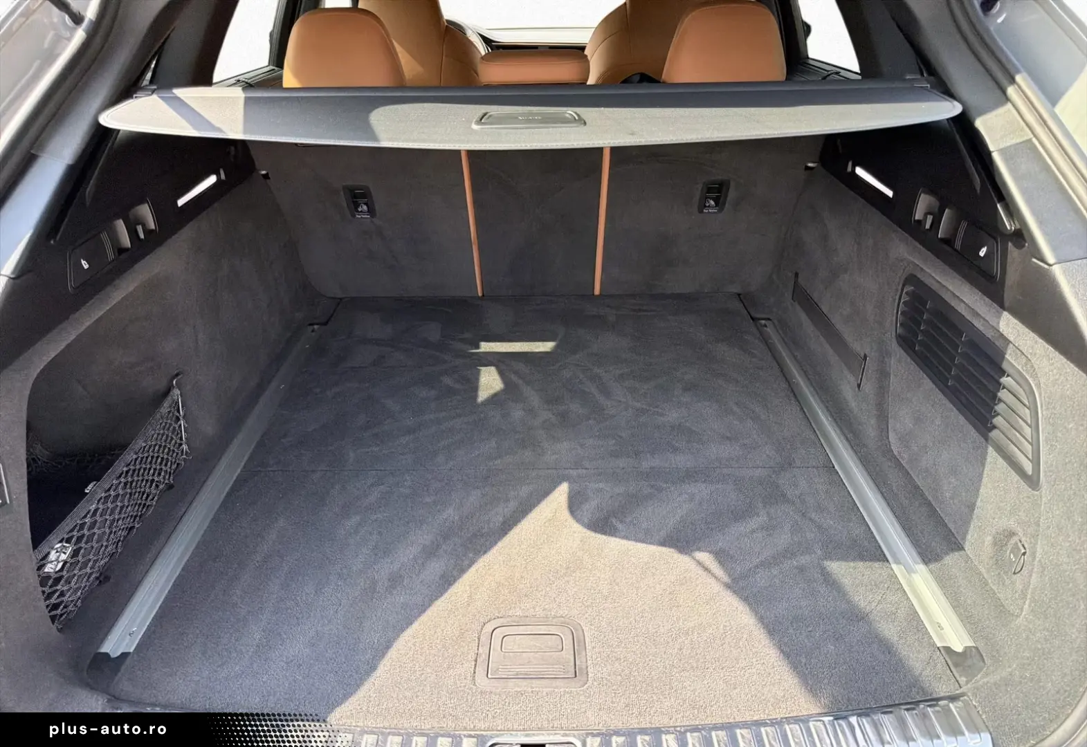 AUDI RS6 Avant Quattro 305kmh Ceramic AHK Pano