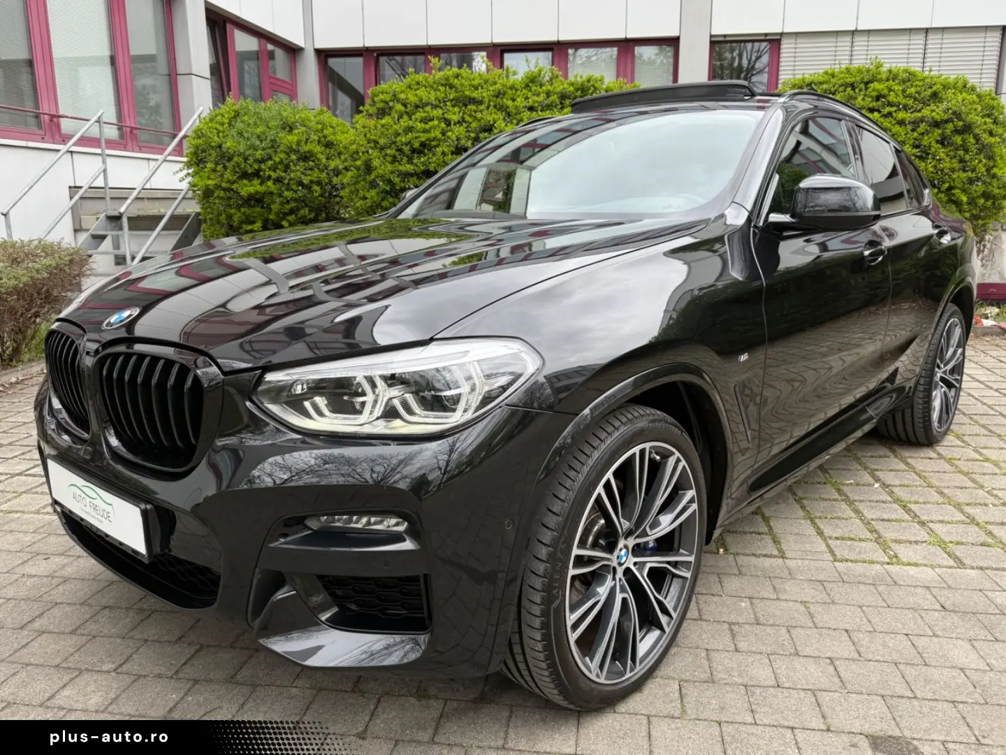 BMW X4 30 i M Sport Head Up