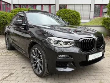 BMW X4 30 i M Sport Head Up