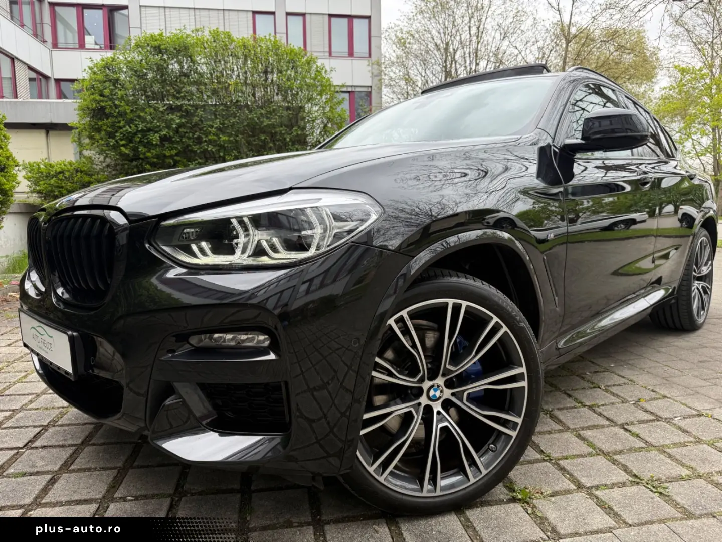 BMW X4 30 i M Sport Head Up